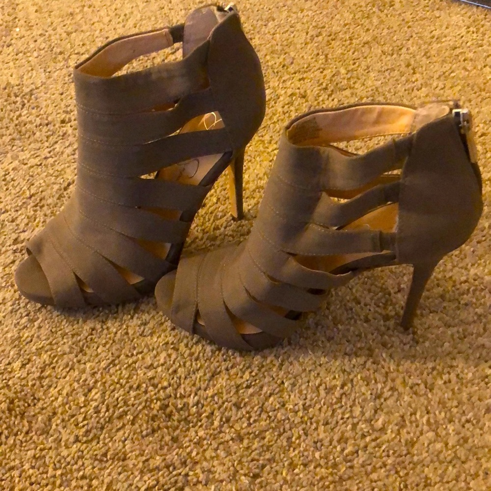women’s heels